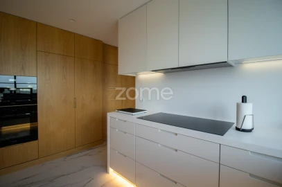 Apartamento T4 para Venda em Matosinhos e Leça da Palmeira