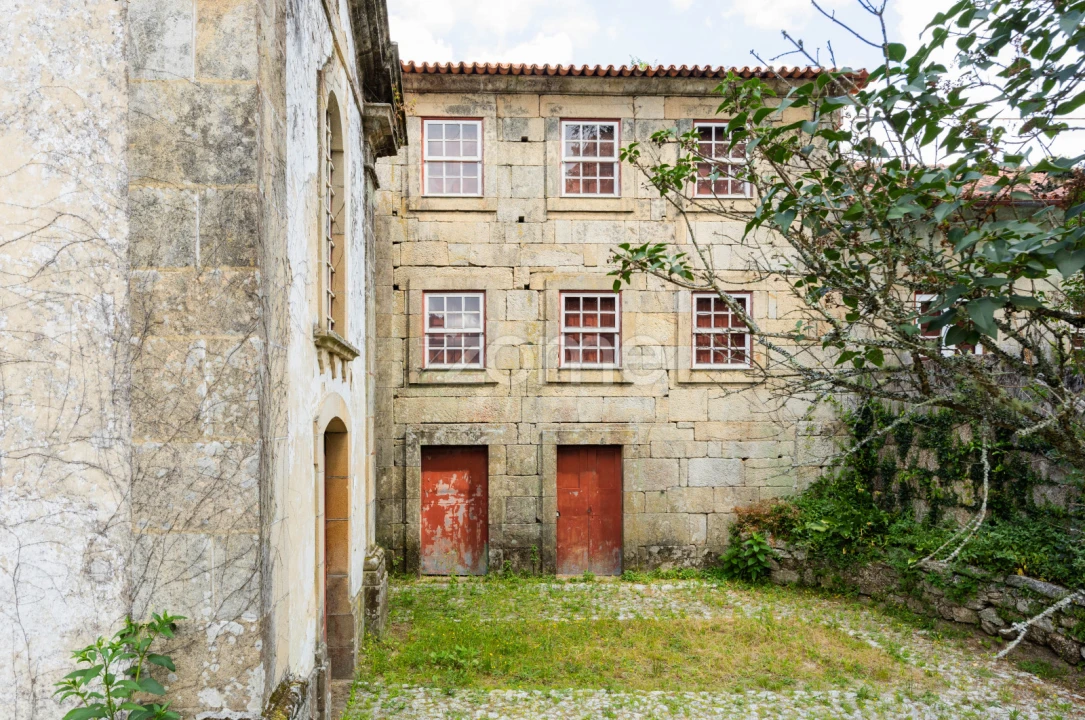 Quinta T22 para Venda em Armil Foto 5