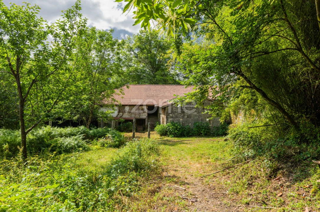 Quinta T22 para Venda em Armil Foto 27