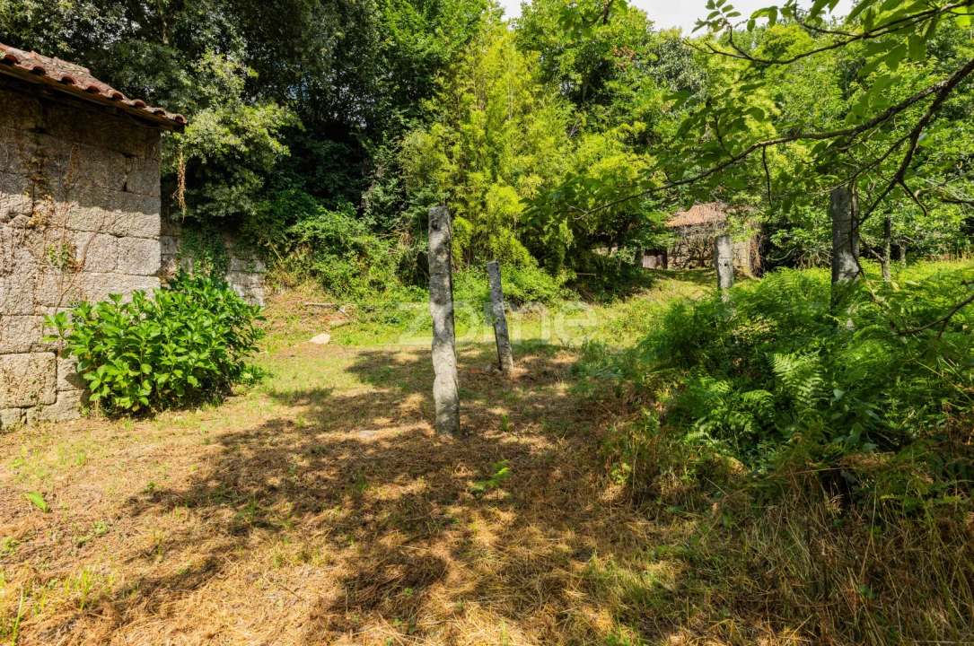 Quinta T22 para Venda em Armil Foto 30