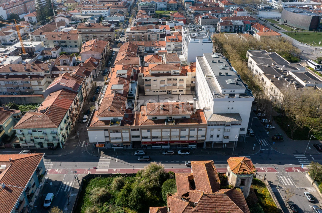Negócio para Venda em Espinho Foto 7