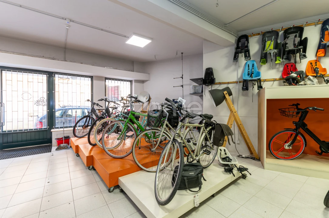 Negócio para Arrendamento em Cedofeita, Santo Ildefonso, Sé, Miragaia, São Nicolau e Vitória Foto 8