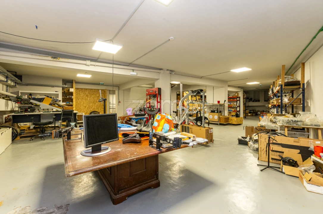 Negócio para Arrendamento em Cedofeita, Santo Ildefonso, Sé, Miragaia, São Nicolau e Vitória Foto 40