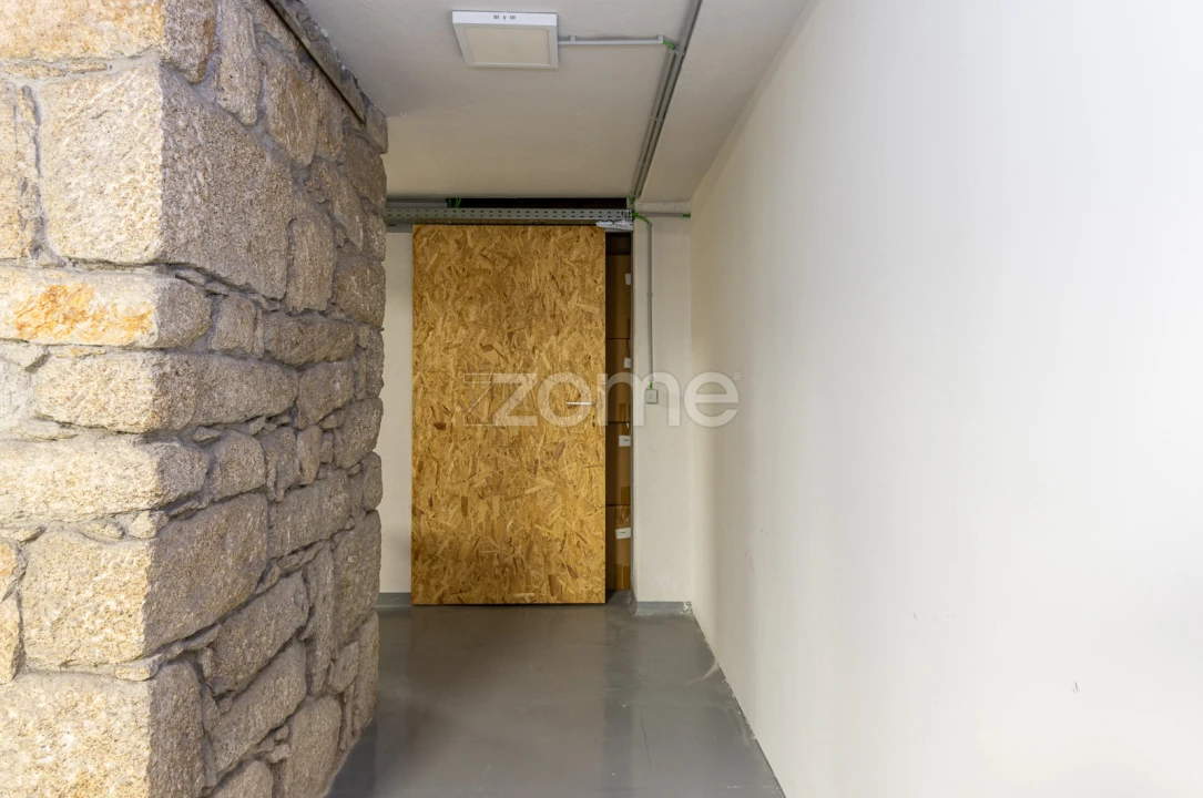 Negócio para Arrendamento em Cedofeita, Santo Ildefonso, Sé, Miragaia, São Nicolau e Vitória Foto 47