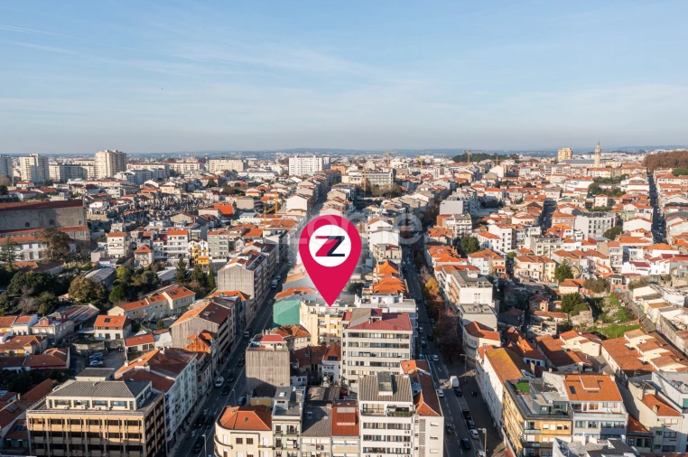 Negócio para Arrendamento em Cedofeita, Santo Ildefonso, Sé, Miragaia, São Nicolau e Vitória Foto 52