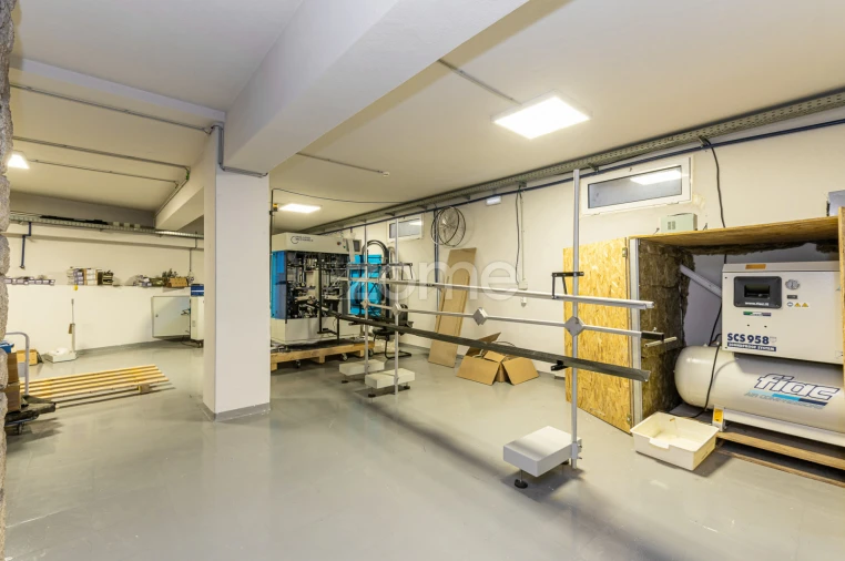 Negócio para Arrendamento em Cedofeita, Santo Ildefonso, Sé, Miragaia, São Nicolau e Vitória Foto 44