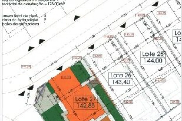 Moradia T6 para Venda em Barcarena Planta 4
