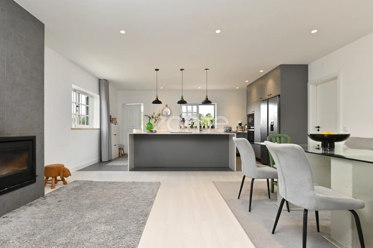 Moradia T4 para Venda em Porto de Mós - São João Baptista e São Pedro Foto 3