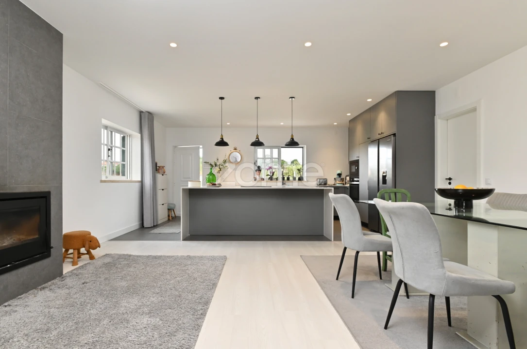 Moradia T4 para Venda em Porto de Mós - São João Baptista e São Pedro Foto 3