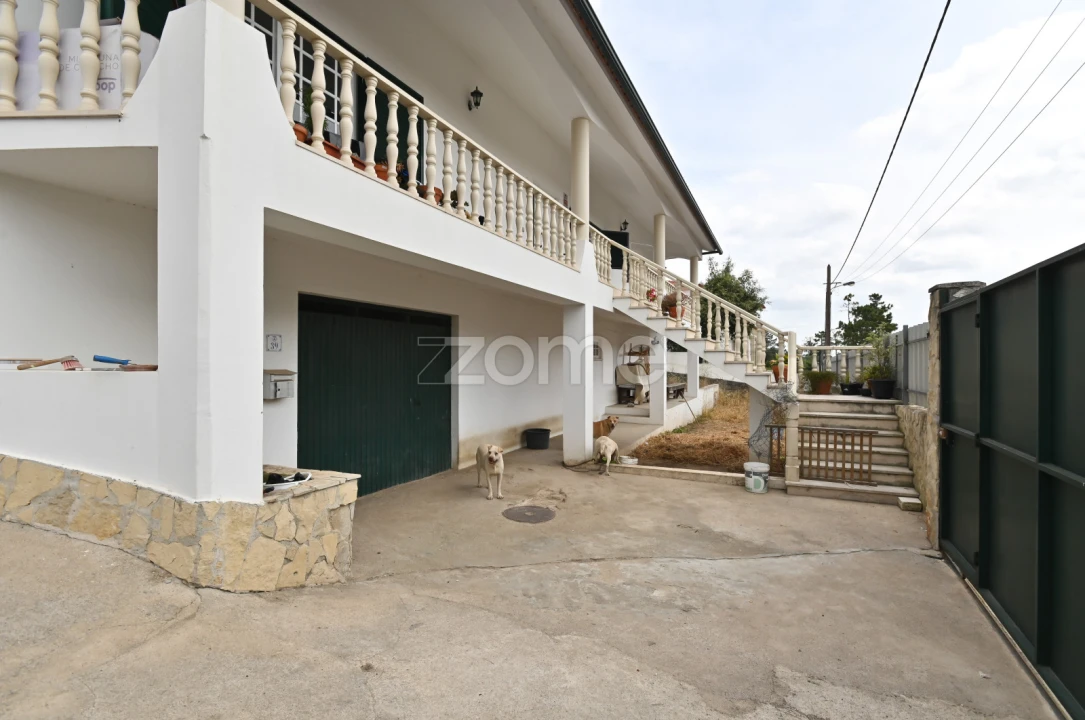 Moradia T4 para Venda em Porto de Mós - São João Baptista e São Pedro Foto 25