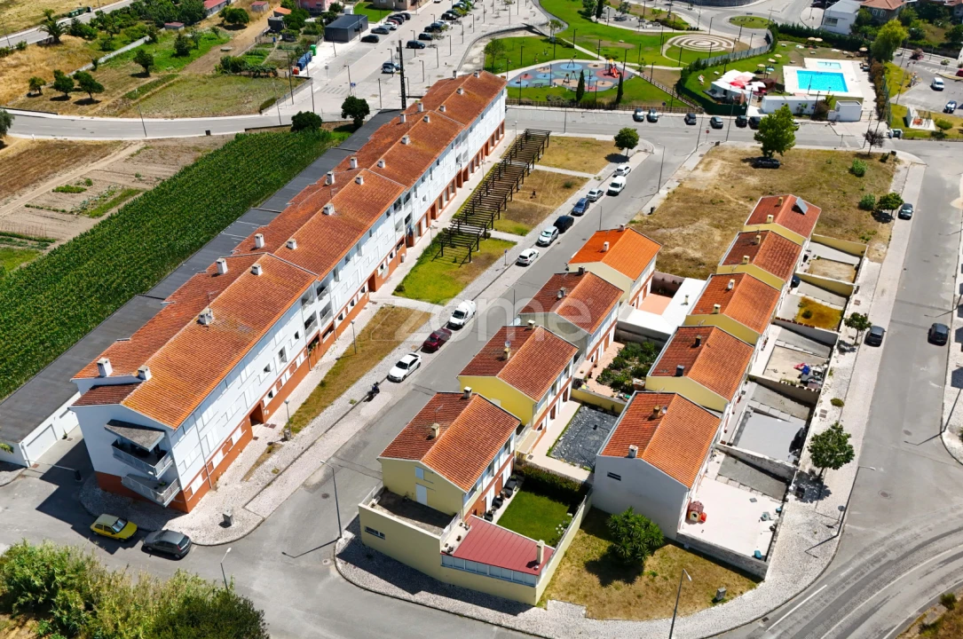 Apartamento T3 para Venda em Carapinheira Foto 30