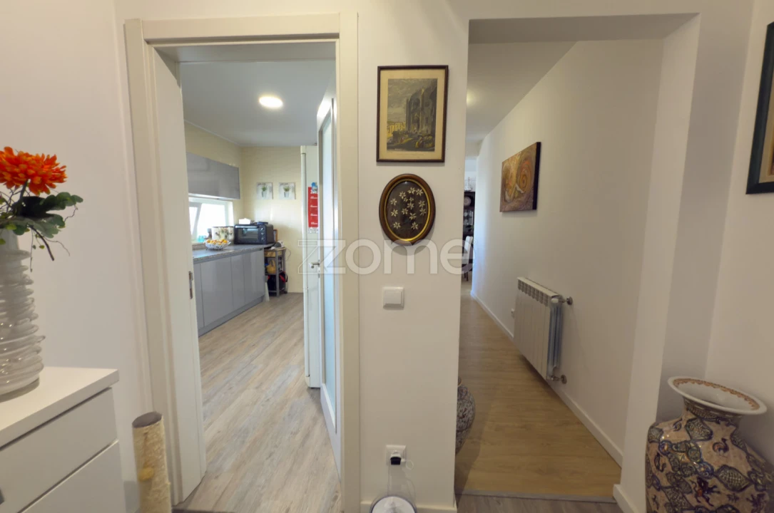 Apartamento T3 para Venda em Carapinheira Foto 6