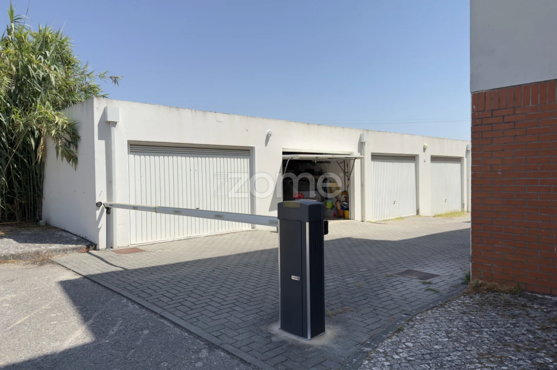 Apartamento T3 para Venda em Carapinheira Foto 27