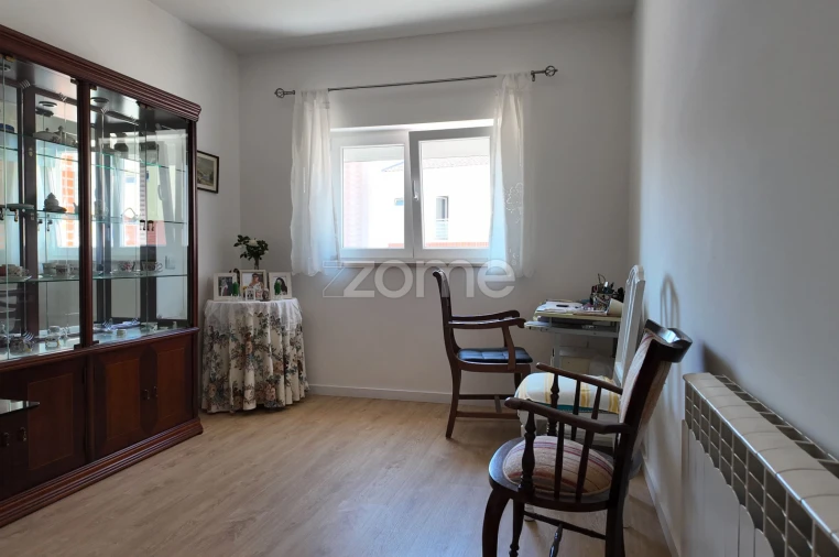 Apartamento T3 para Venda em Carapinheira Foto 23