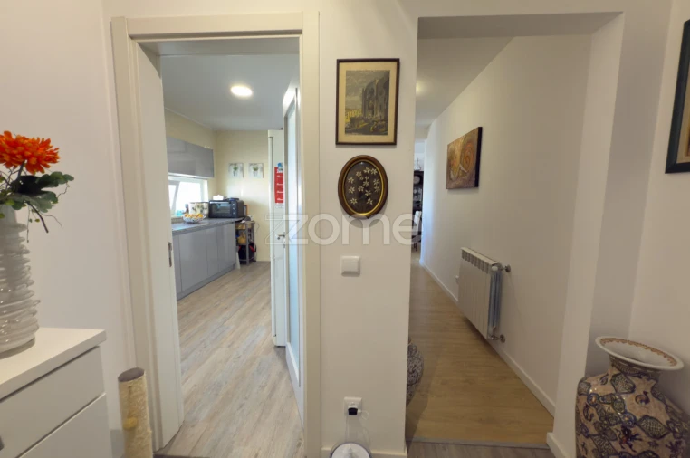 Apartamento T3 para Venda em Carapinheira Foto 6