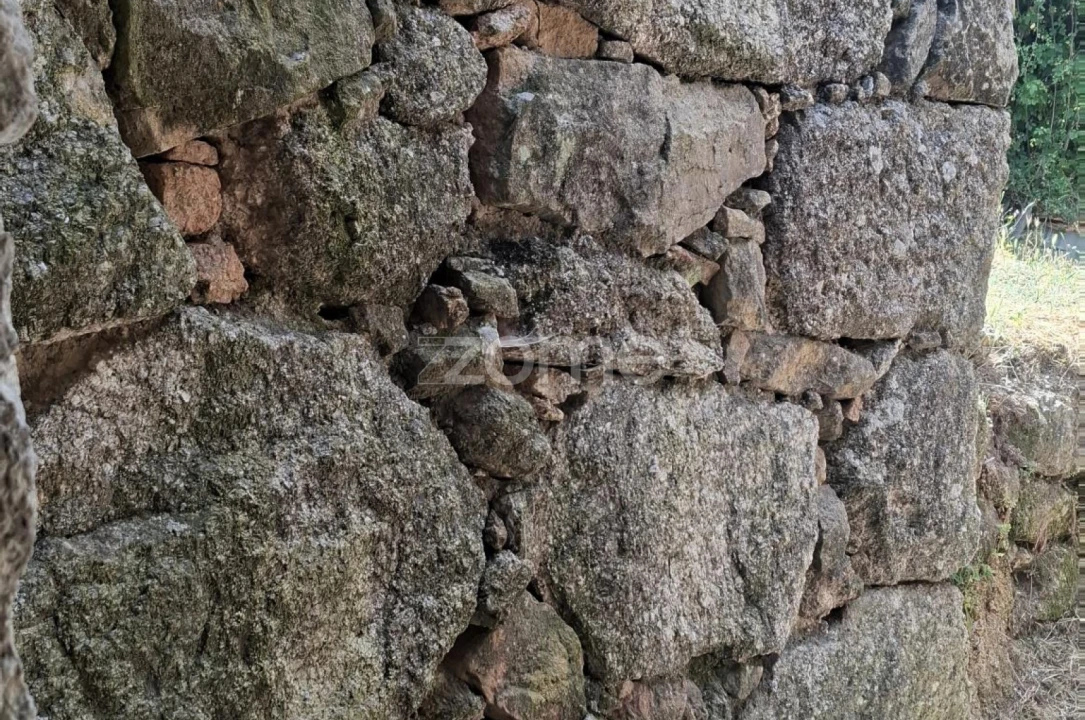 Moradia T3 para Venda em Seia, São Romão e Lapa dos Dinheiros Foto 24