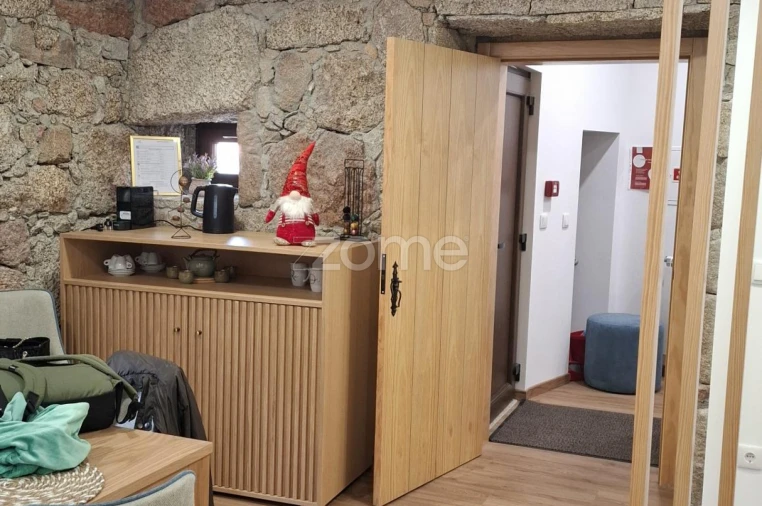 Moradia T3 para Venda em Seia, São Romão e Lapa dos Dinheiros Foto 10