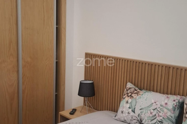 Moradia T3 para Venda em Seia, São Romão e Lapa dos Dinheiros Foto 12