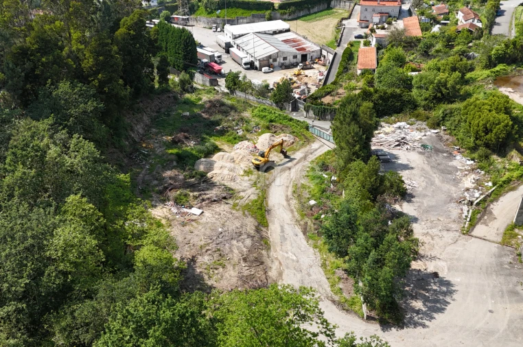 Terreno Comércio / Armazém para Venda em Pinheiro da Bemposta, Travanca e Palmaz Foto 17
