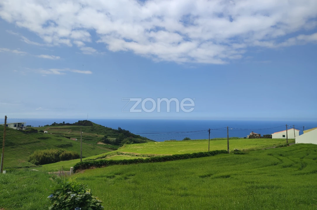 Terreno para Venda em Algarvia Foto 2