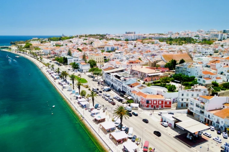 Garagem para Venda em Lagos (São Sebastião e Santa Maria) Foto 21
