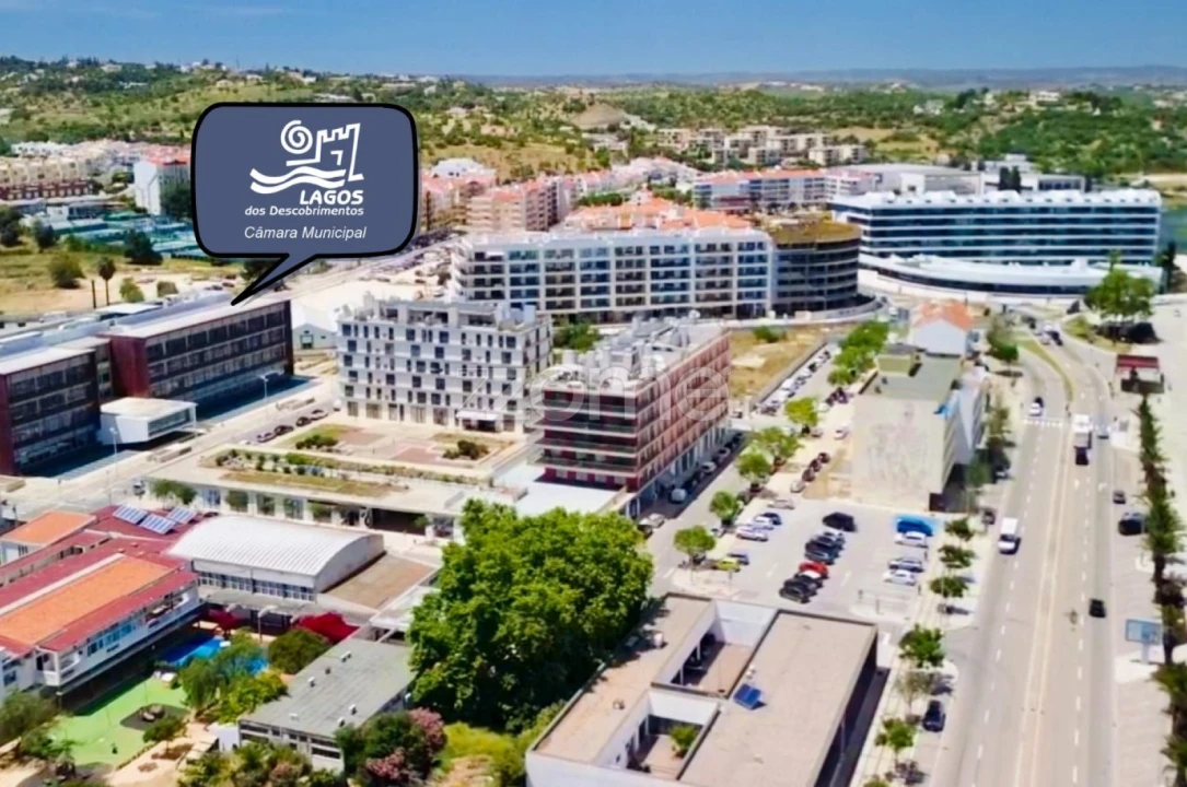 Garagem para Venda em Lagos (São Sebastião e Santa Maria) Foto 21