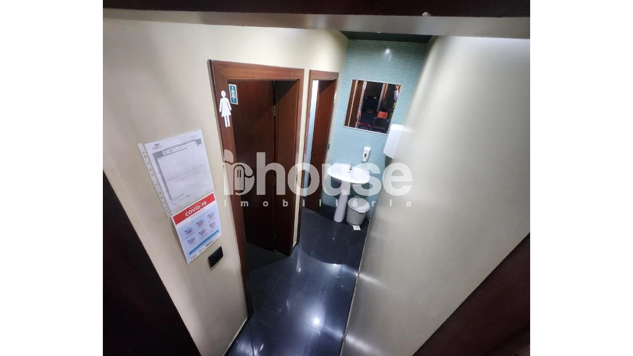 Negócio para Venda em Carrazedo de Montenegro e Curros Foto 11