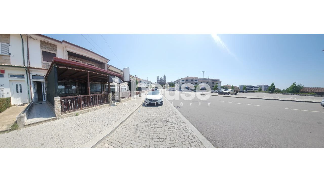 Negócio para Venda em Carrazedo de Montenegro e Curros Foto 3