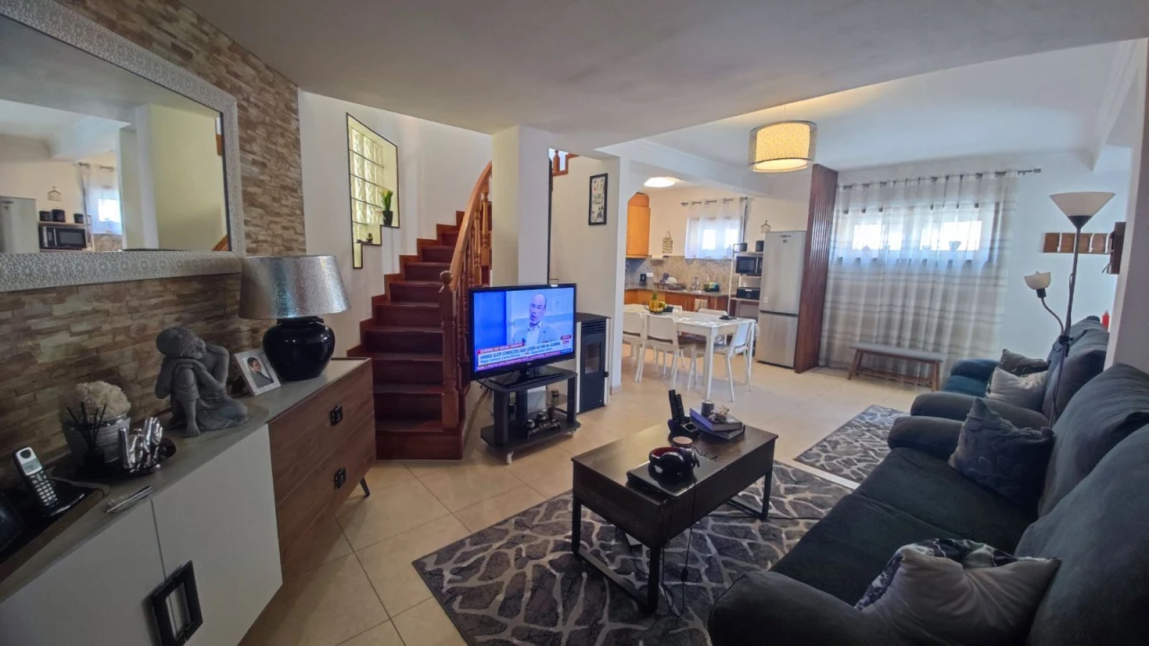 Moradia T3 para Venda em Alhadas Foto 3