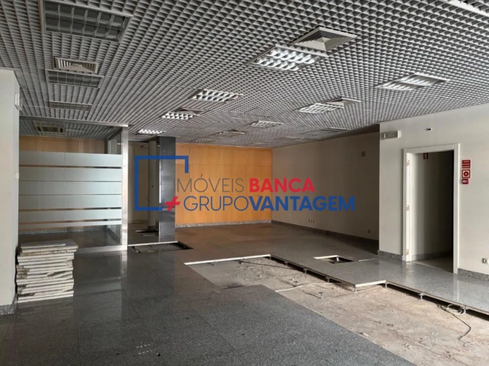 Prédio para Venda em Vila Franca de Xira Foto 2