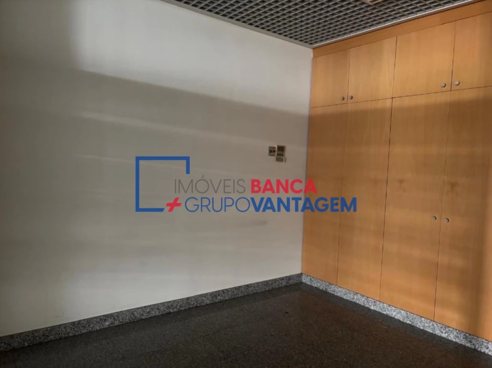 Prédio para Venda em Vila Franca de Xira Foto 5