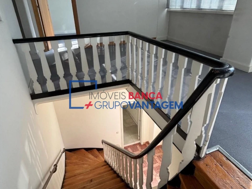 Prédio para Venda em Vila Franca de Xira Foto 12