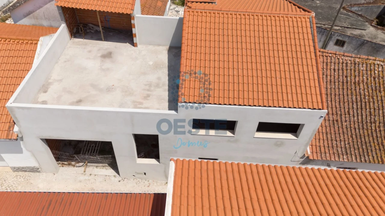 Moradia T2 para Venda em Vermelha Foto 37