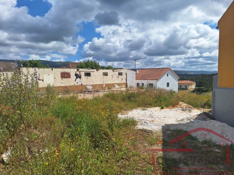 Terreno para Venda em Lamas e Cercal Foto 12