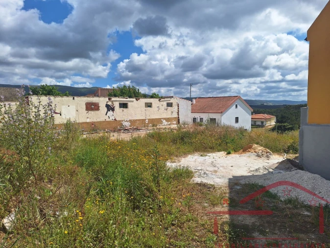 Terreno para Venda em Lamas e Cercal Foto 12