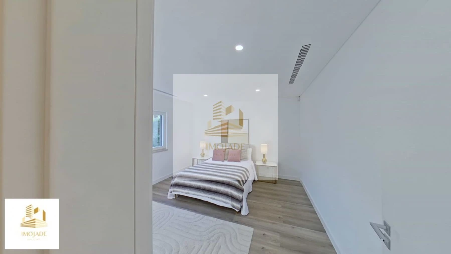 Moradia T4 para Venda em Charneca de Caparica e Sobreda Foto 59