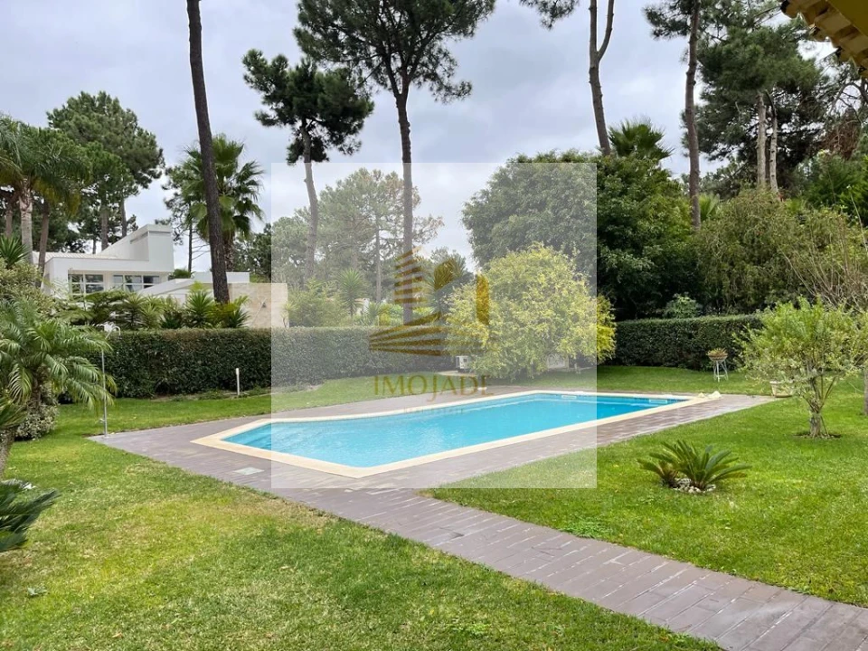 Moradia T4 para Venda em Charneca de Caparica e Sobreda Foto 3