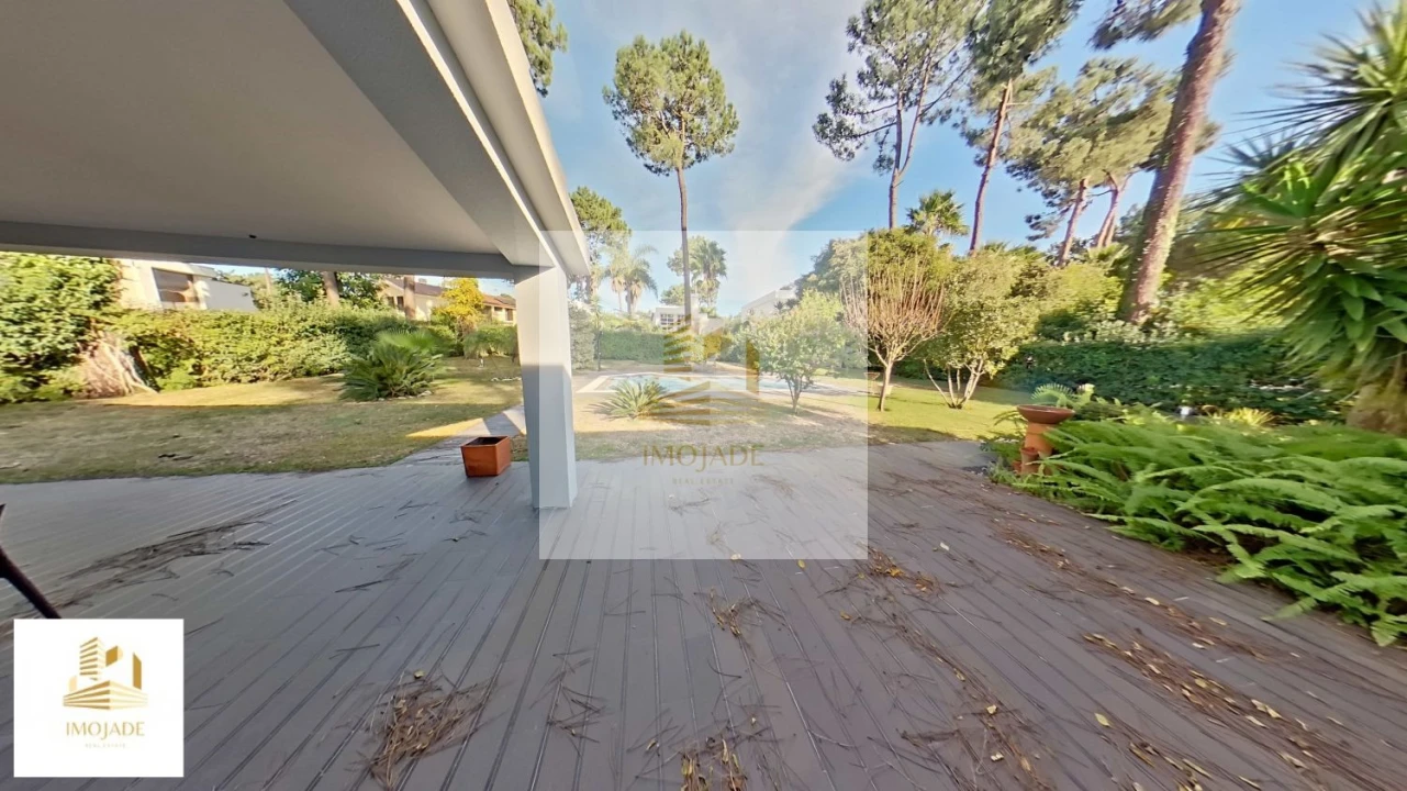 Moradia T4 para Venda em Charneca de Caparica e Sobreda Foto 21