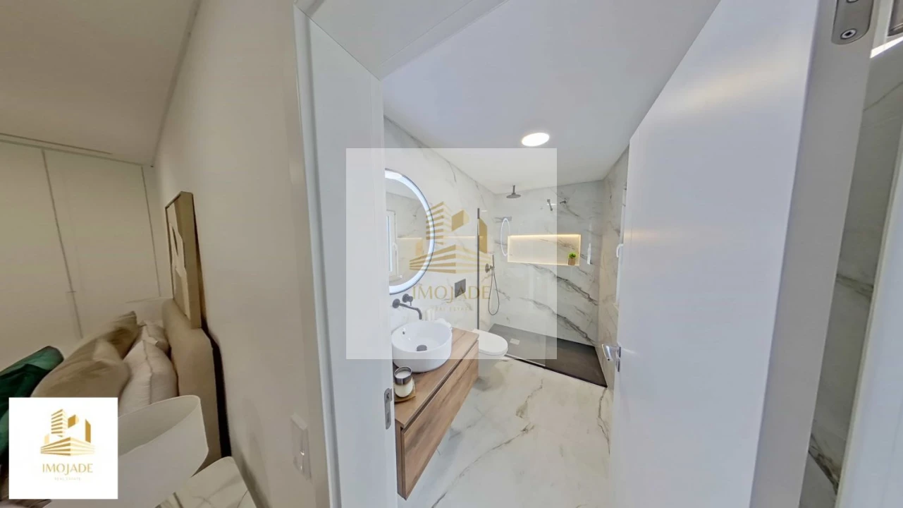 Moradia T4 para Venda em Charneca de Caparica e Sobreda Foto 38