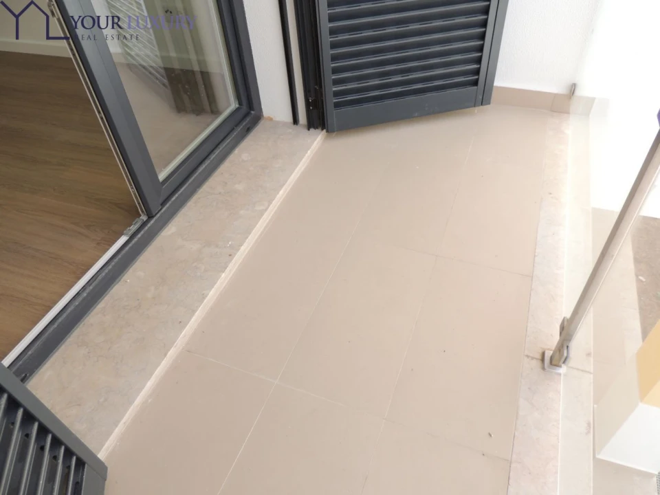 Moradia T3 para Venda em Mina de Água Foto 32