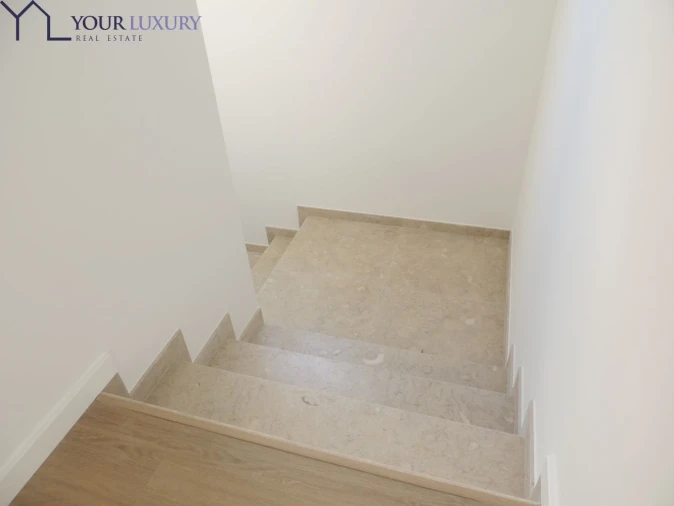 Moradia T3 para Venda em Mina de Água Foto 47