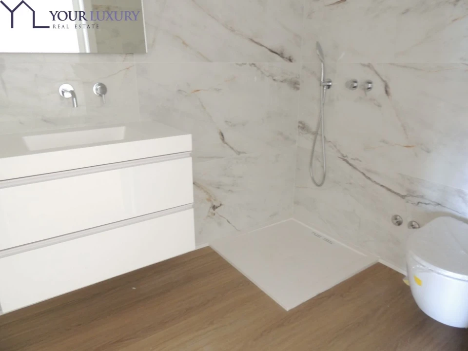 Moradia T3 para Venda em Mina de Água Foto 14