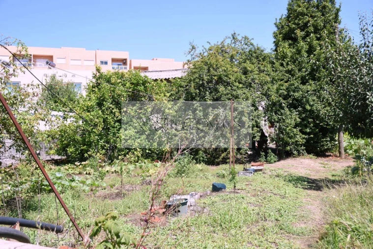 Moradia T4 para Venda em Canelas Foto 6