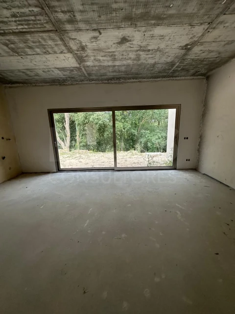 Moradia T3 para Venda em Nossa Senhora do Pópulo, Coto e São Gregório