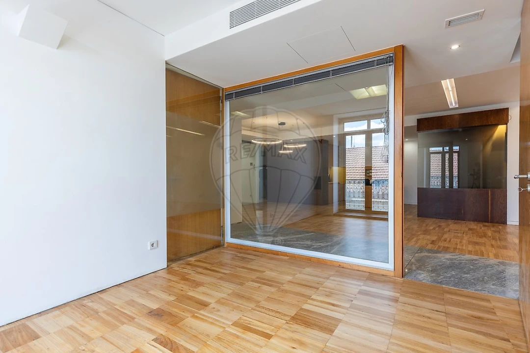 Escritório para Venda em Santa Maria Maior Foto 16