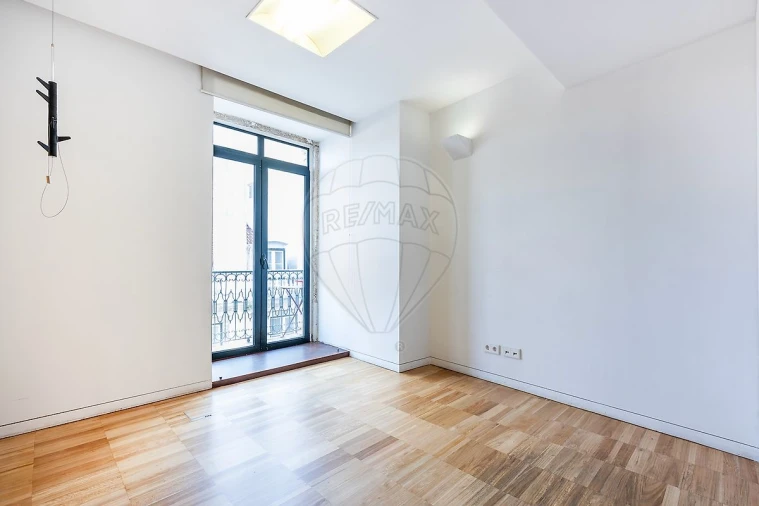 Escritório para Venda em Santa Maria Maior Foto 19