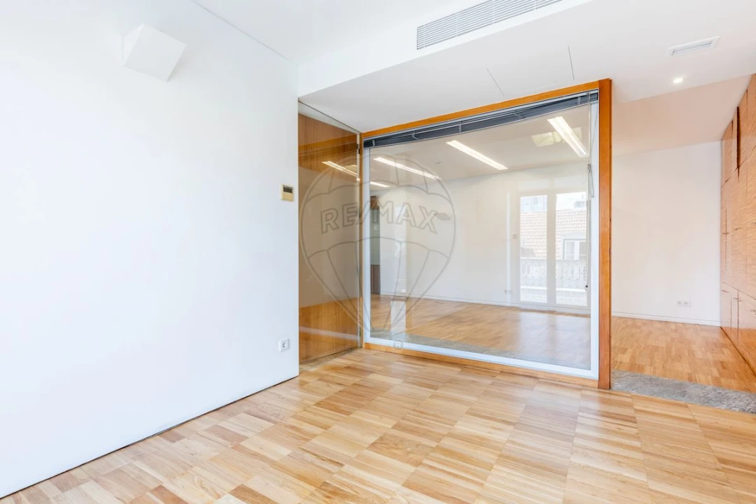 Escritório para Venda em Santa Maria Maior Foto 12