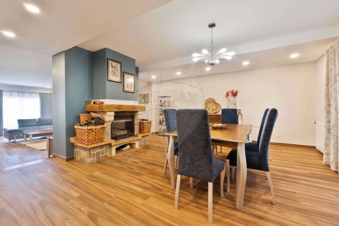 Moradia T3 para Venda em Gambia-Pontes-Alto da Guerra Foto 22