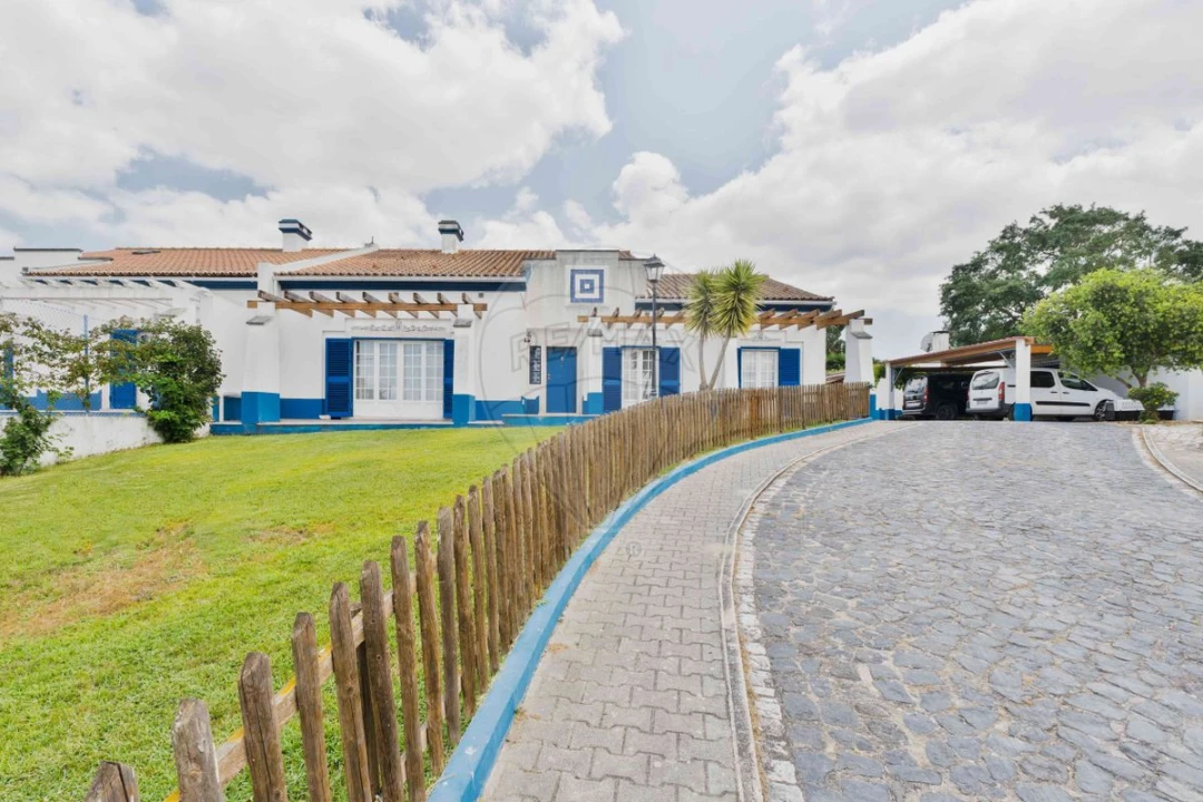 Moradia T3 para Venda em Gambia-Pontes-Alto da Guerra Foto 4