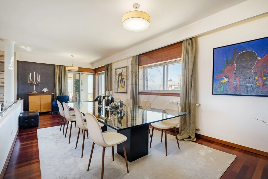 Apartamento T5 para Venda em Matosinhos e Leça da Palmeira Foto 13